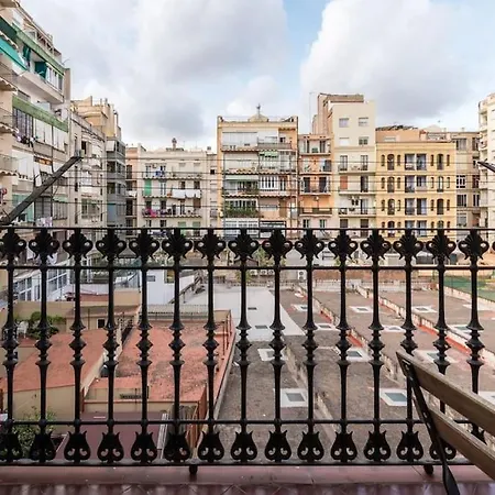 - Eixample 2 * 巴塞罗那