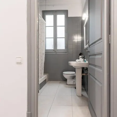 Bcn - Eixample 2b - - Eixample 2b 아파트 *
