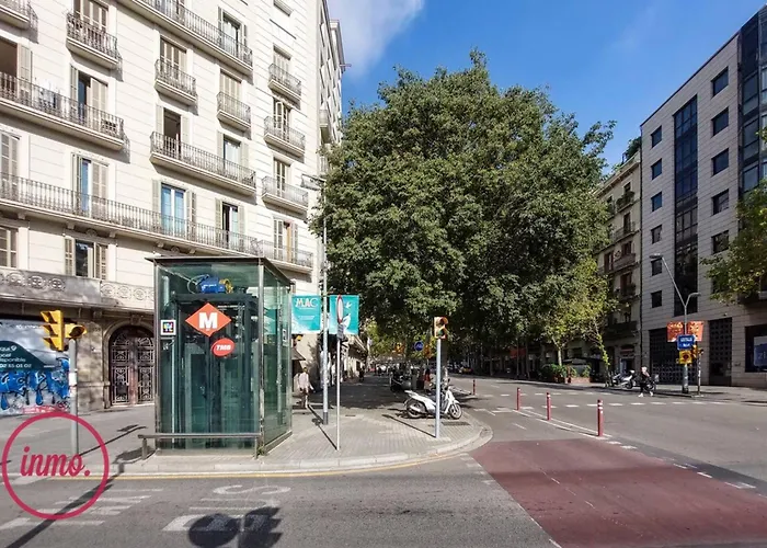 - Eixample 2 * 巴塞罗那